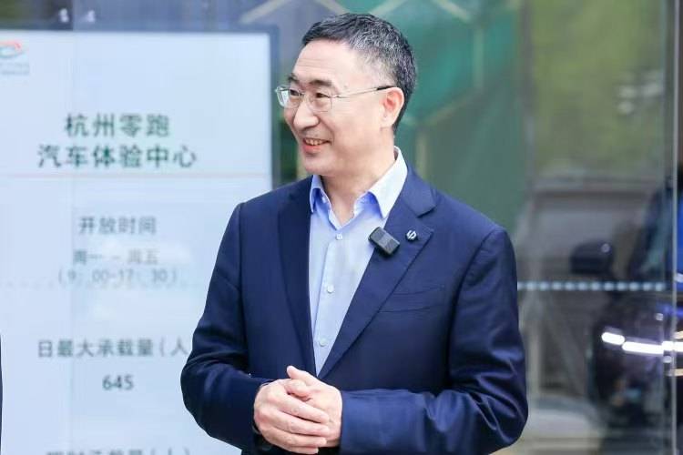 在爱华外汇交易官网，这3个技巧让你轻松实现财富上升！